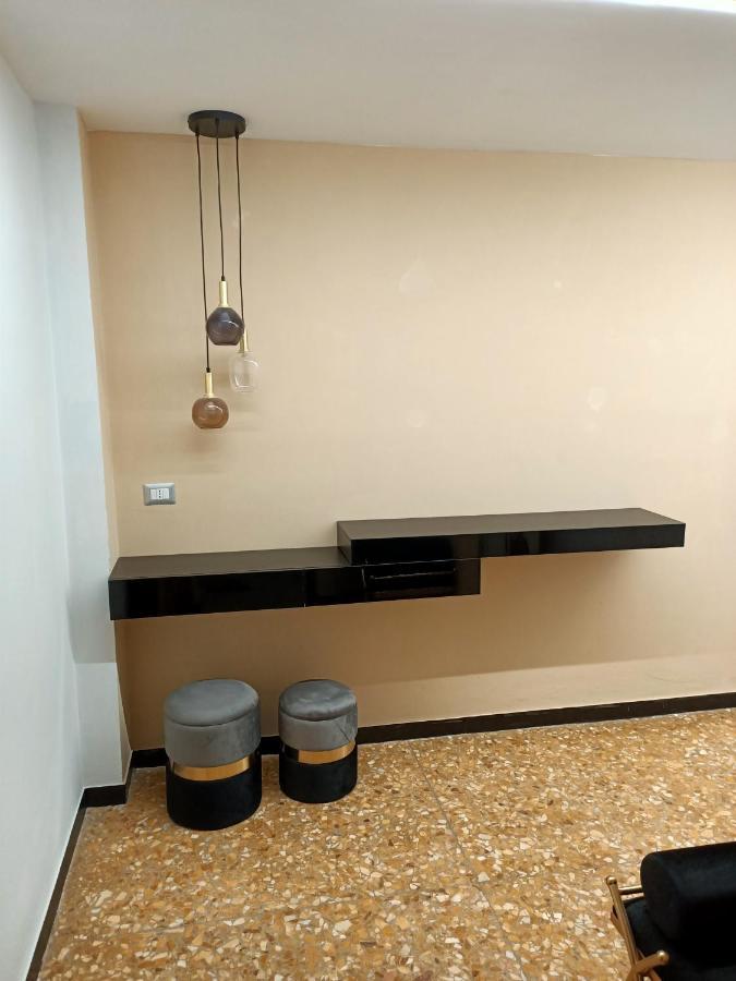 Casa Di Noemi - Seafront With Parking Apartment Savona Bagian luar foto